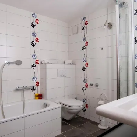 아파트 Les Girolles A59 By Interhome